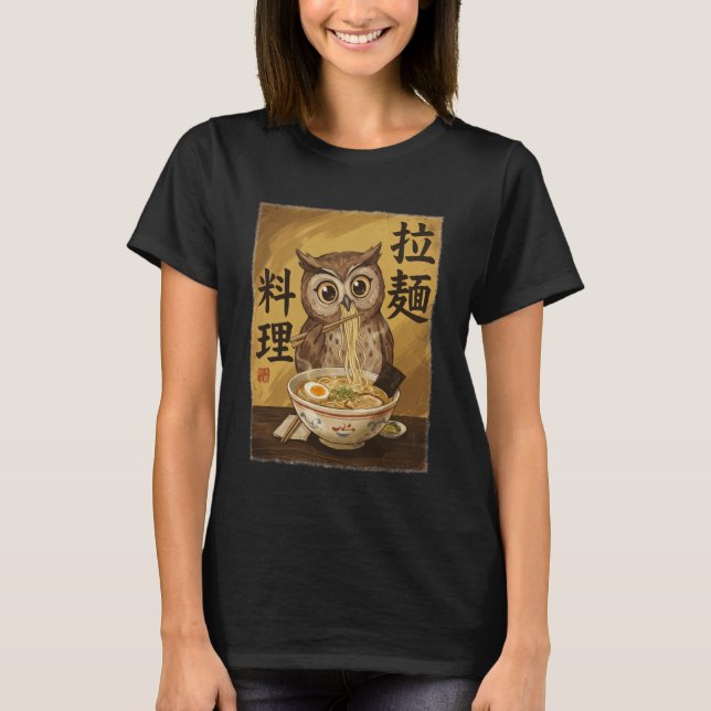 T-shirt Chouette mignonne mangeant des nouilles Ramen drôl (Devant)