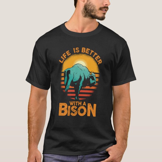 T-shirt Chuchoteur de buffles Vache fluide avec un bison (Devant)