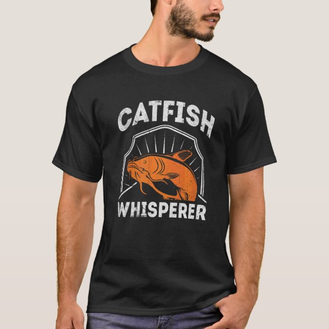 T-shirt Chuchoteur de poisson-chat  Chasseur de silure (Devant)