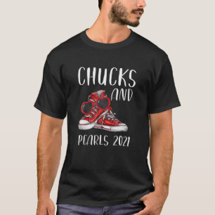 T-shirt Chucks And Pearls 2021 Drôle cadeau de Saint Valen