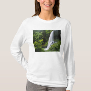 T-shirt chutes Middle North, Silver Falls State Park,