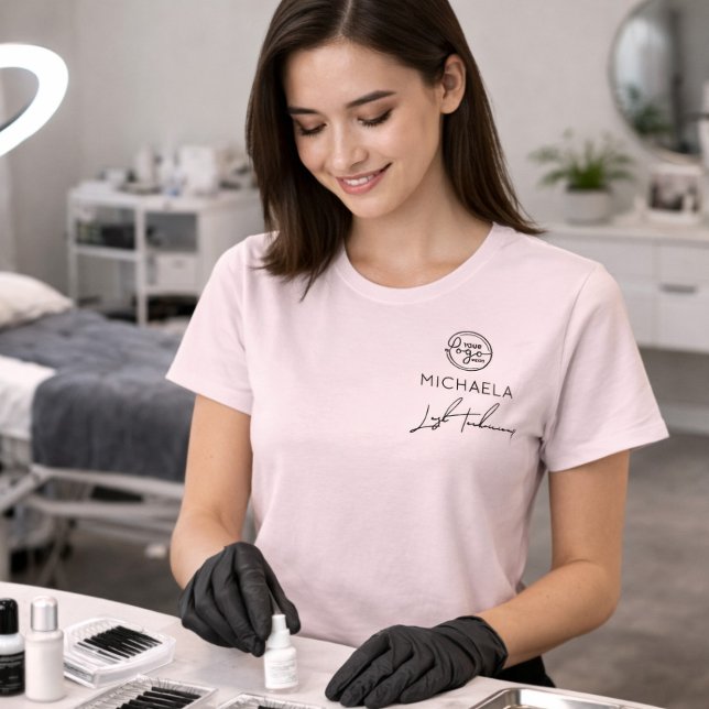 T-shirt Cils Logo Entreprise Nom de l'Employé Rose Blush (Créateur téléchargé)