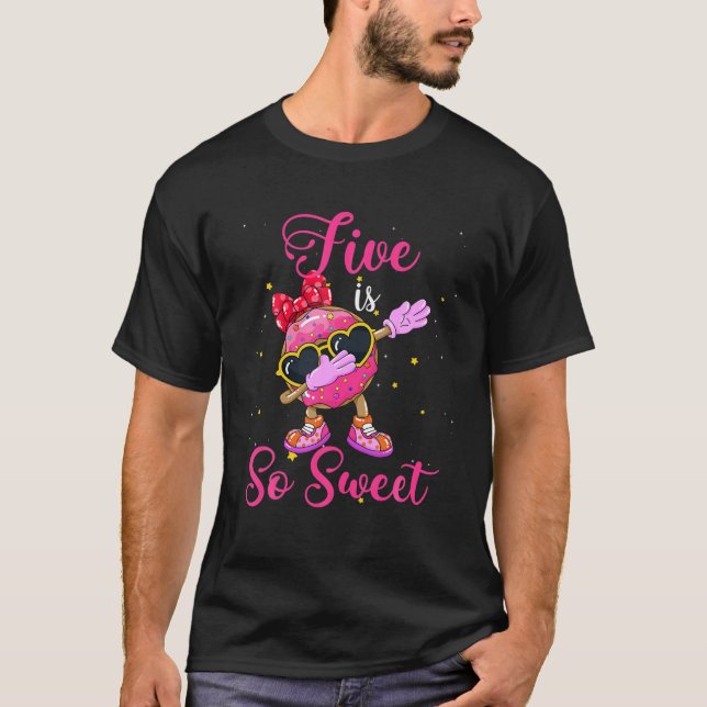 T-shirt Cinq Est Si Douce 5E Fille Dabbing De Donut Annive (Devant)