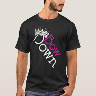 T-shirt Cintrez vers le bas l'art de vecteur