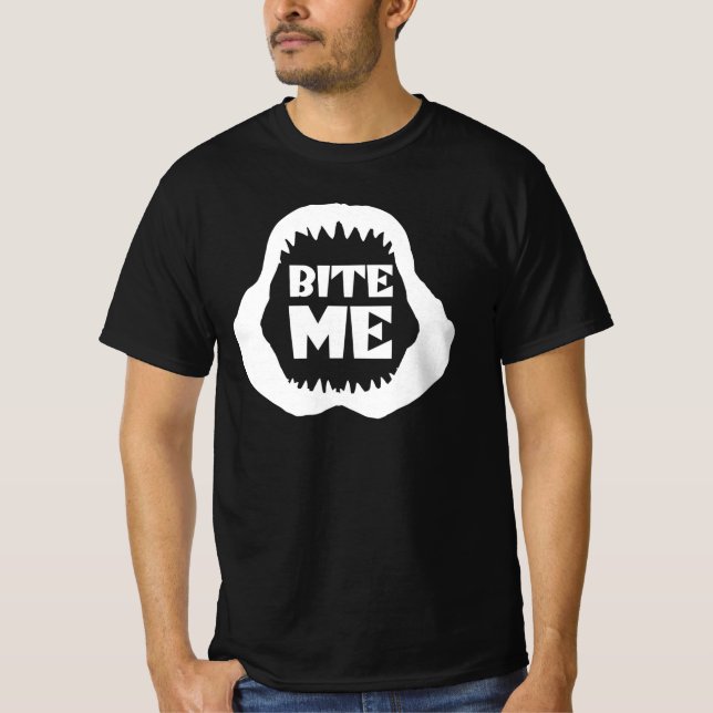 T-shirt Citation Bite me - Requin Jaws (Devant)