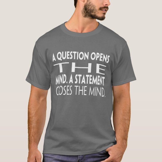 T-shirt citation de question rétro (Devant)
