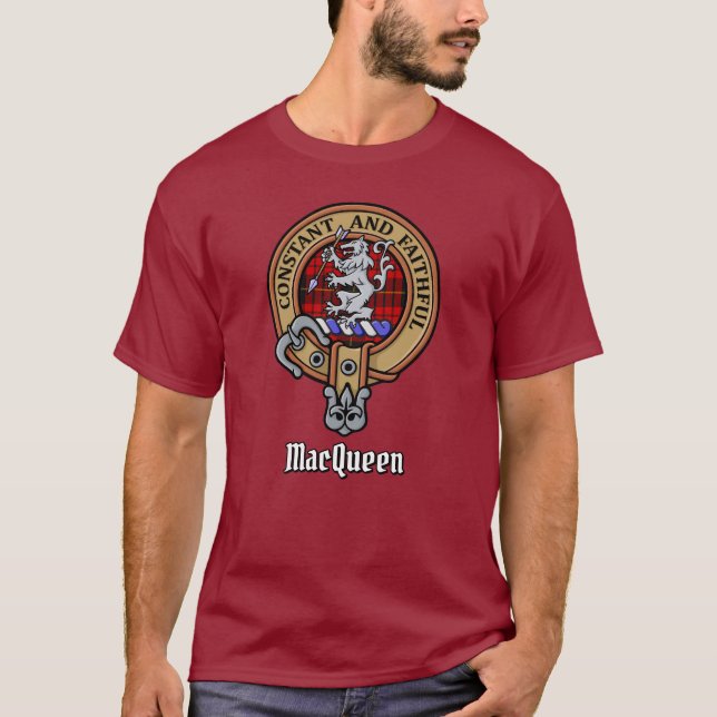 T-shirt Clan MacQueen Crest sur Tartan (Devant)