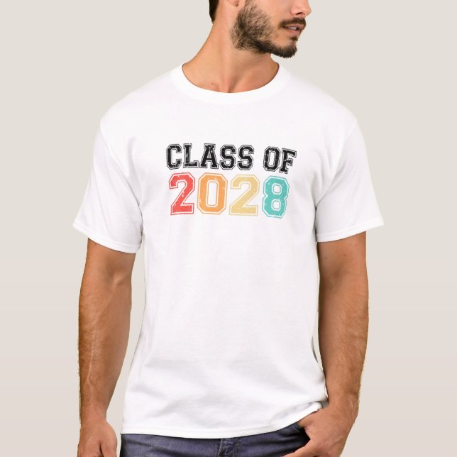 T-shirt Classe De 2028 Augmenter Avec Moi Graduation Retro (Devant)