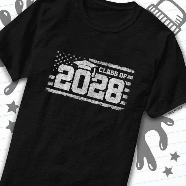 T-shirt Classe de 2028 Graduation American Flag Senior 202 (Créateur téléchargé)