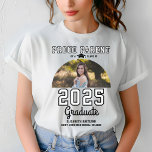T-shirt Classe de parents fiers de 2025 Diplômé Senior<br><div class="desc">Montrez votre fierté avec cette Fier Classe Parent de 2025 Graduate Senior T-Shirt. Doté d’une écriture audacieuse et d’un design élégant, cette chemise est parfaite pour célébrer la réussite de votre diplômé. Un grand souvenir pour les parents fiers de porter le jour de la remise des diplômes et au-delà !...</div>
