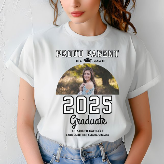 T-shirt Classe de parents fiers de 2025 Diplômé Senior (Créateur téléchargé)