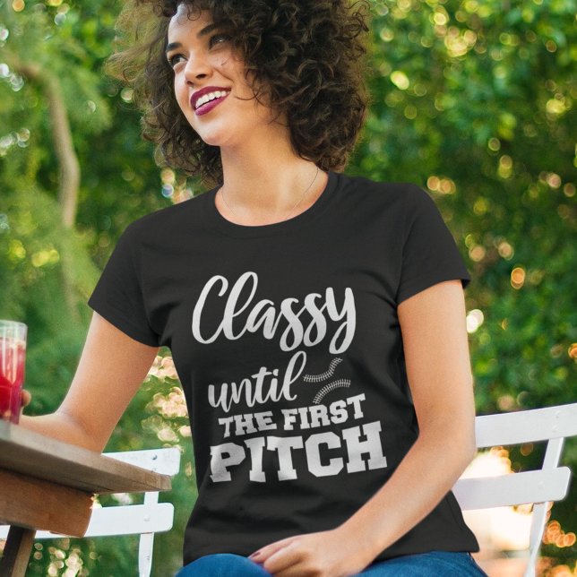 T-shirt Classé Jusqu'Au Premier Pitch Funny Baseball Maman (Créateur téléchargé)