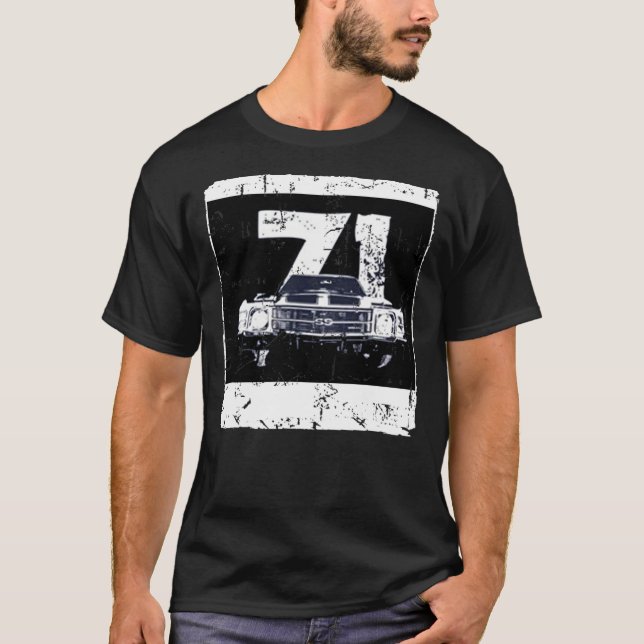 T-shirt classique de la voiture de sport Plymouth  (Devant)