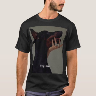 T-shirt Classique Doberman en colère