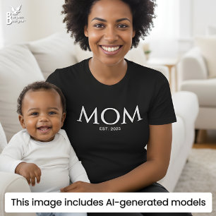 T-Shirt Classique Mom Établie en Lettres Majuscule