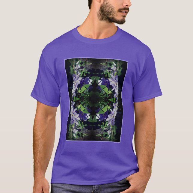 T-shirt Clematis Violet Sur La Clôture Dans Le Soleil Abst (Devant)