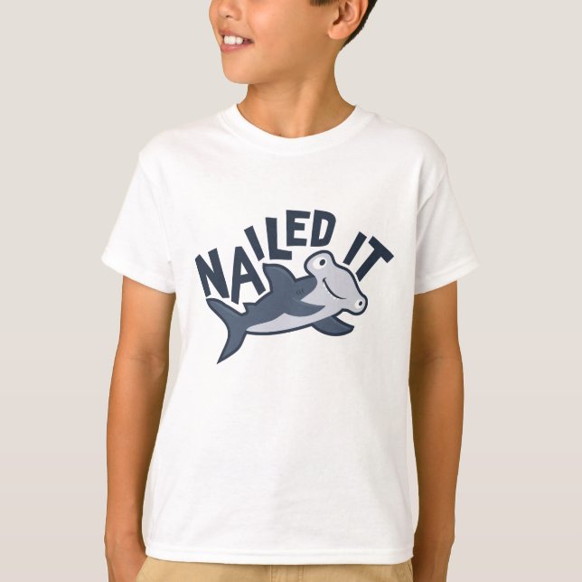 T-shirt Cloué l'amant de requin d'espèce marine de requin (Devant)