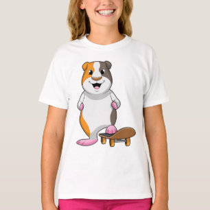 T-shirt Cochon de Guinée en patinage avec skateboard