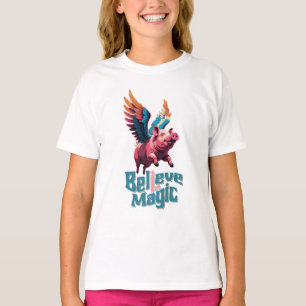 T-shirt Cochon mignon avec ailes colorées Croire en la m