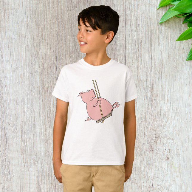 T-shirt Cochon sur une balançoire (Créateur téléchargé)
