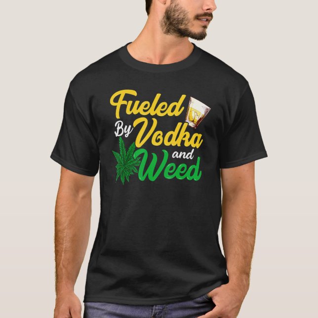 T-shirt Cocktails De Vodka Et Joints D'Herbe (Devant)