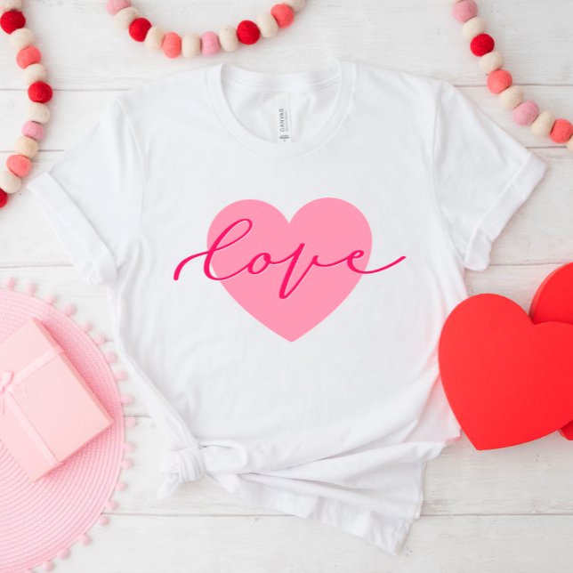 T-shirt Coeur d'amour joli Script Saint Valentin Chemise (Créateur téléchargé)