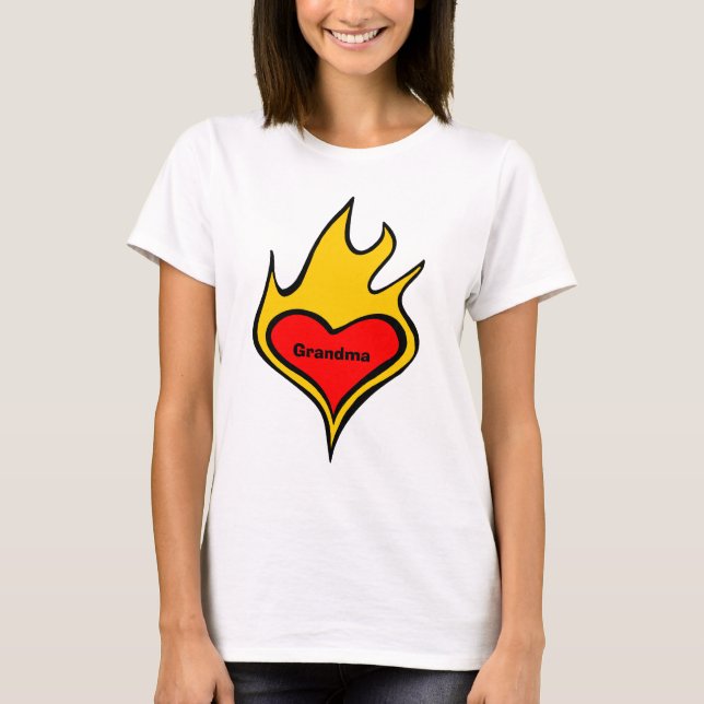 T-shirt Coeur d'amour pour la grand-maman (Devant)