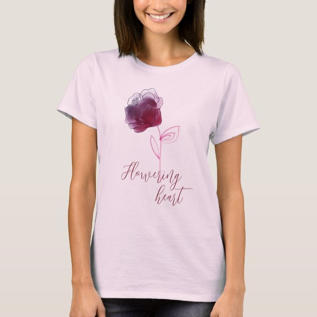 T-shirt Coeur de fleurs rouges (Devant)