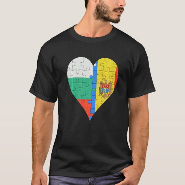T-shirt Coeur du drapeau moldave bulgare (Devant)