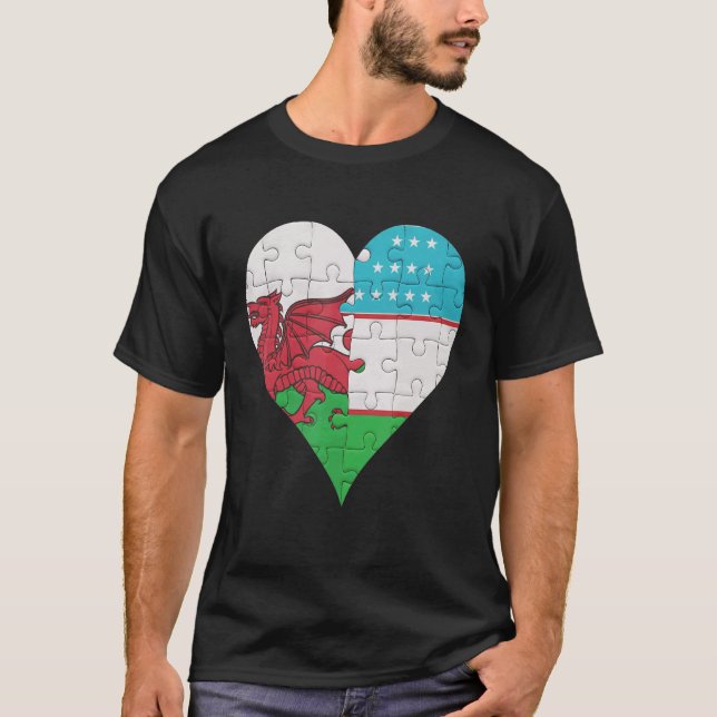 T-shirt Coeur du drapeau ouzbek gallois (Devant)