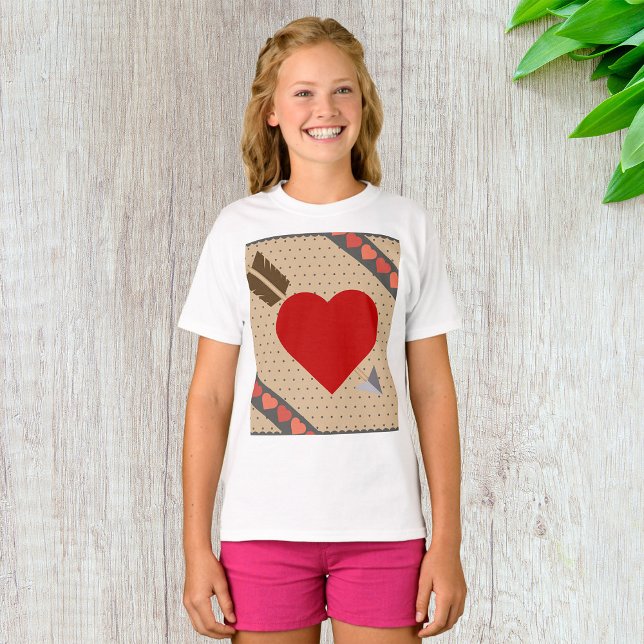 T-shirt Coeur mignon avec flèche Romantique Valentines Mot (Créateur téléchargé)