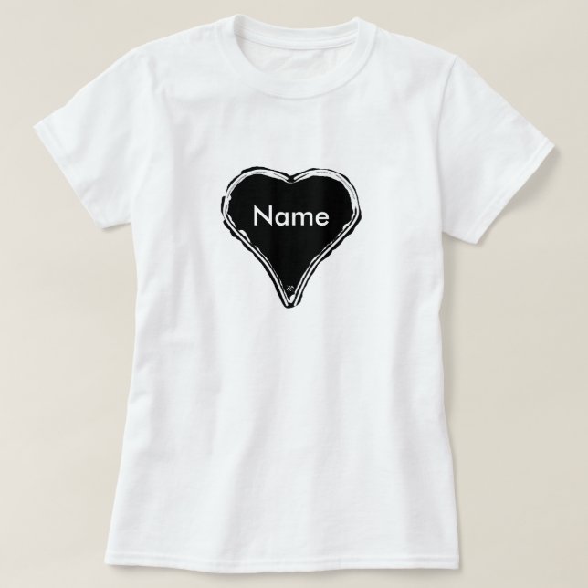 T-shirt Coeur noir attendant un nom (Design devant)