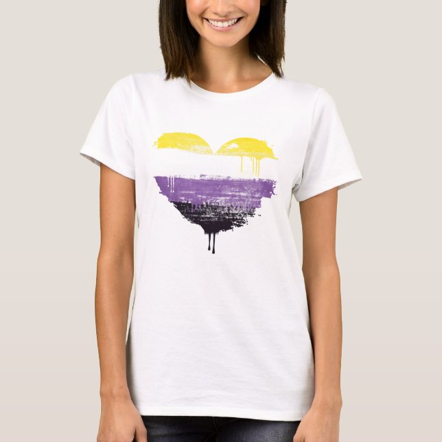 T-SHIRT COEUR NON BINAIRE (Devant)