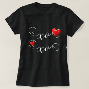 T-shirt Coeur rouge XOXO