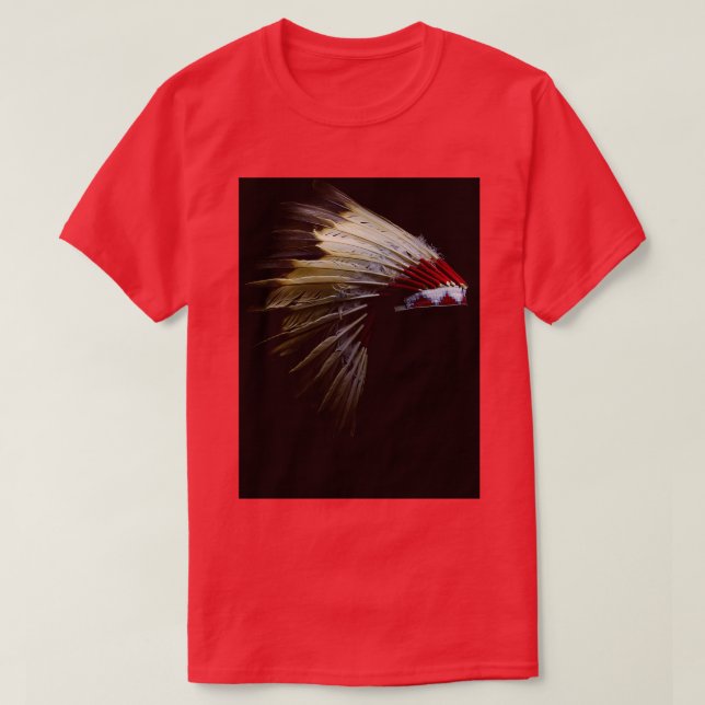 T-shirt Coiffure en plumes de capot de guerre (Design devant)