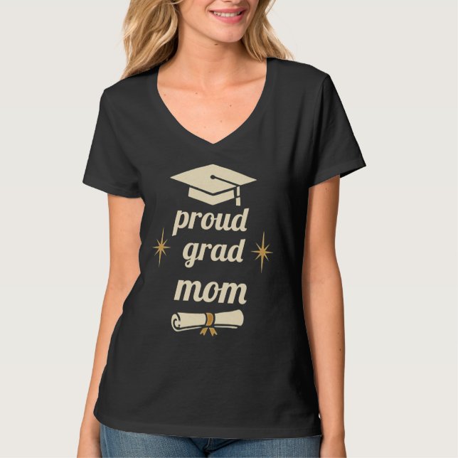 T-shirt col V pour maman fière de la promo (Devant)