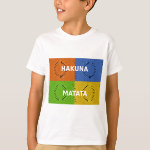 T-shirt Collage d'art pop coloré et message "Hakuna Matata