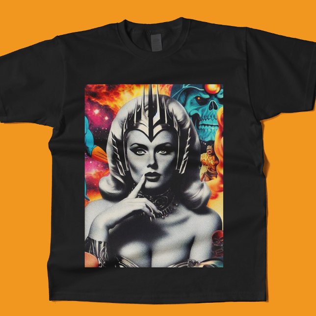 T-shirt Collage de science-fiction pour femme rétro (Créateur téléchargé)