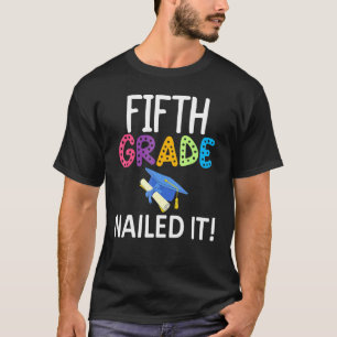 T-shirt Coloré 5e année Clôturé It Grammar School Grad