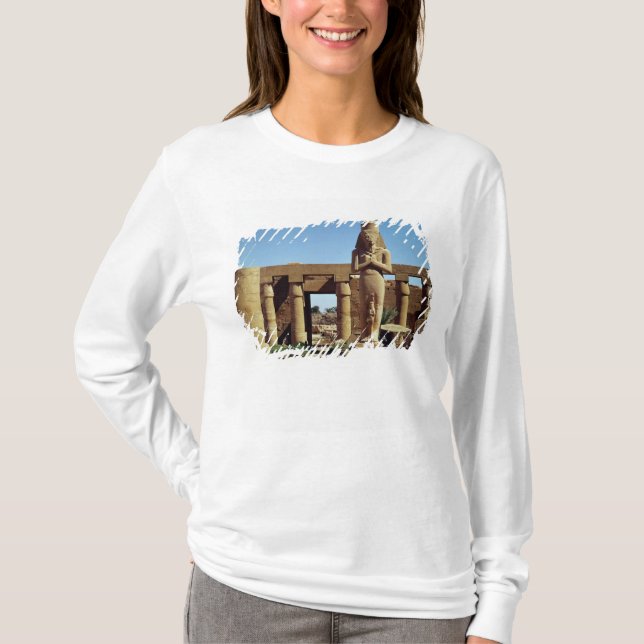 T-shirt Colosse de Ramesses II : statue debout de (Devant)