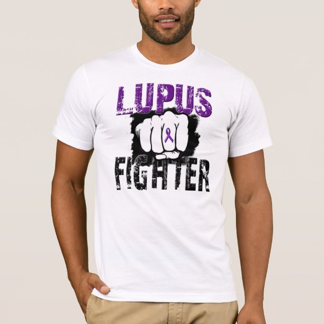 T-shirt Combattant de lupus avec le poing (Devant)