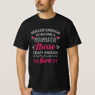 T-shirt Compétent pour devenir infirmière auxiliaire