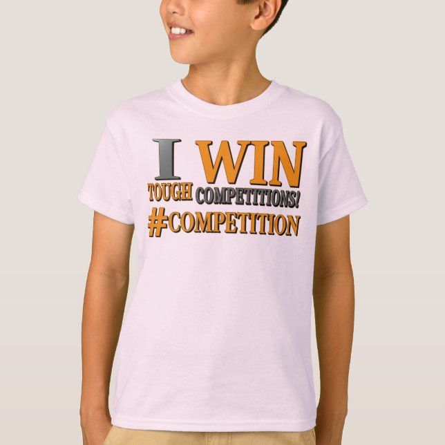 T-shirt "COMPÉTITIONS DIFFICILES" Joli design. Commandez d (Devant)