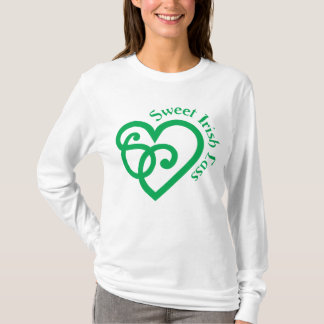 T-shirt Conception celtique de noeud de coeur de jeune