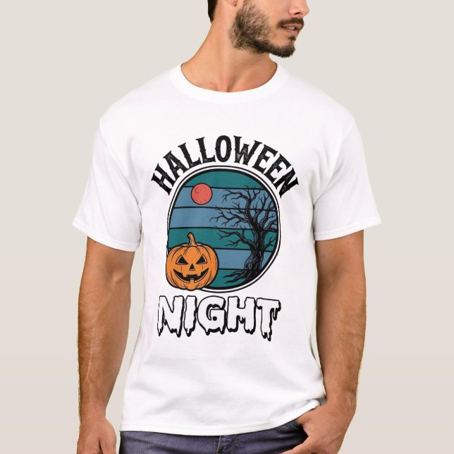 T-shirt Conception de chemise d'arbre de citrouille de nui (Devant)