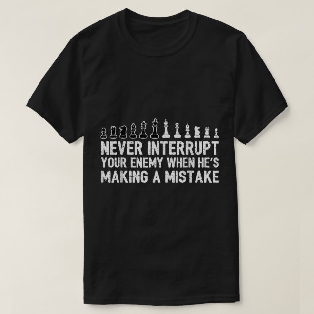 T-shirt Conception de citation drôle de stratégie d'échecs (Design devant)