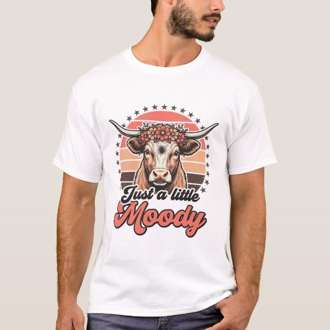 T-shirt Conception de gravure rétro de vache lunatique au  (Devant)