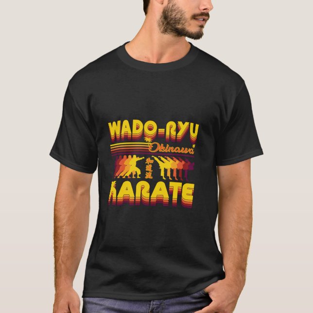 T-shirt Conception de karaté Wado-Ryu rétro classique cool (Devant)