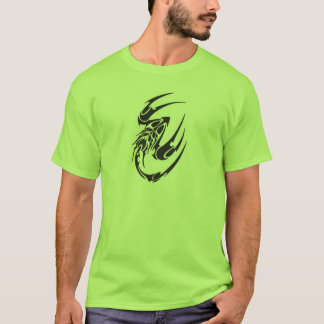 T-shirt Conception de tatouage de scorpion tribal