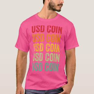 T-shirt Conception de texte arc-en-ciel en cristal de pièc
